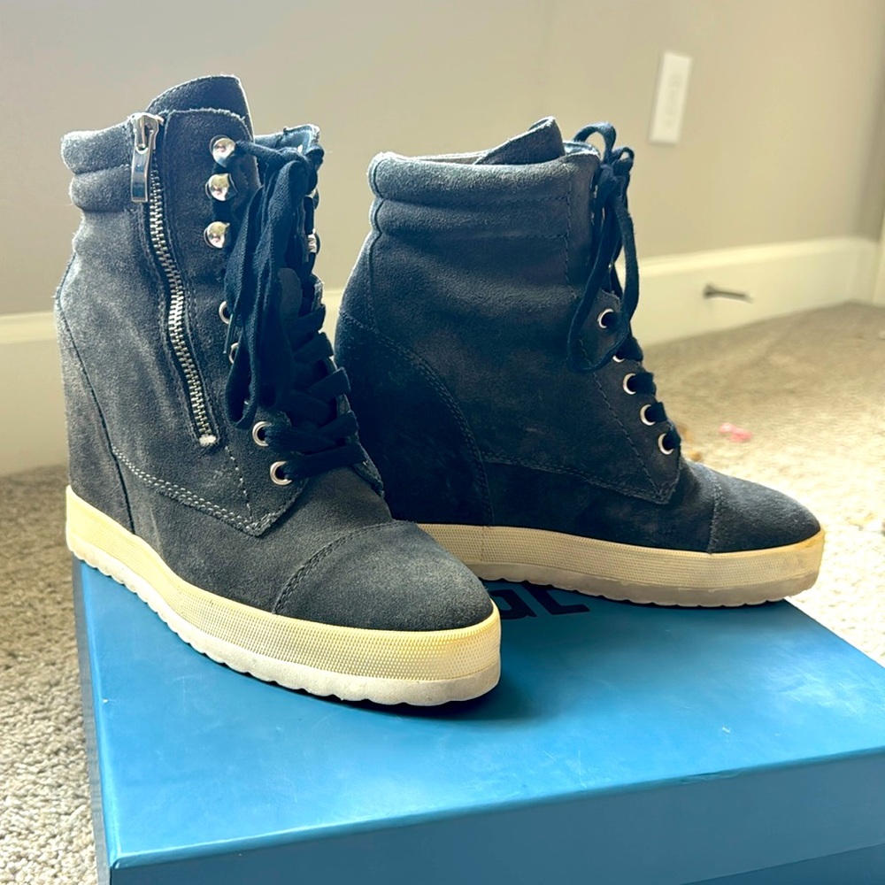 Paige Zoe boot